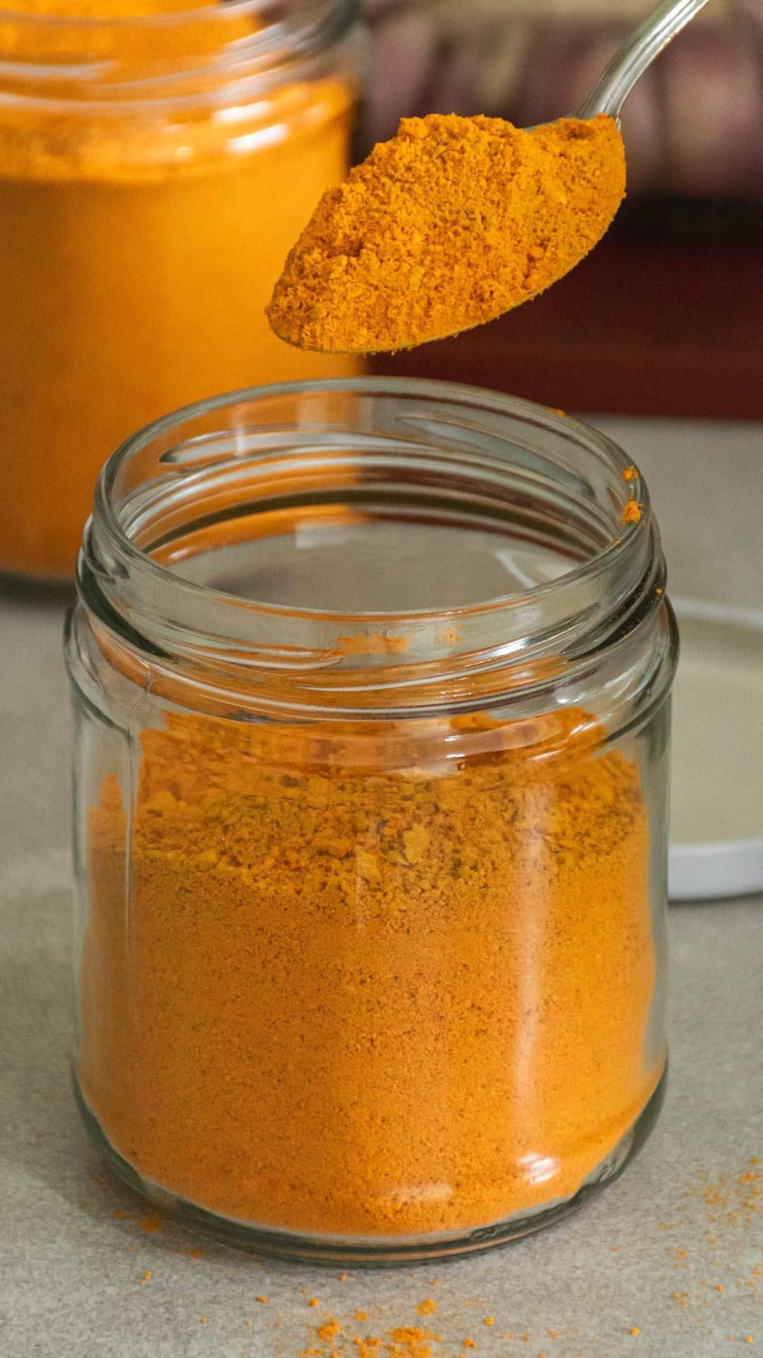 Turmeric spoon